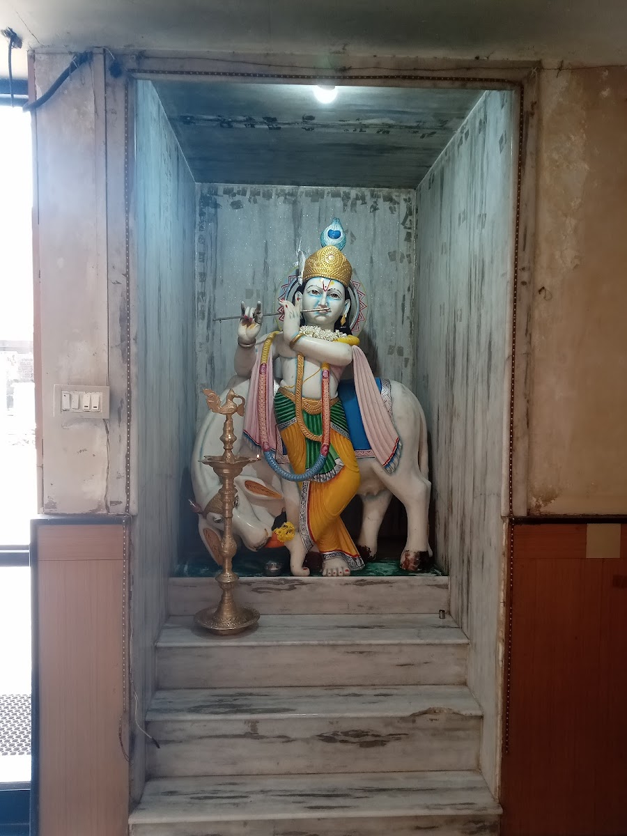 Krishna Classic Restaurant - Photo 2