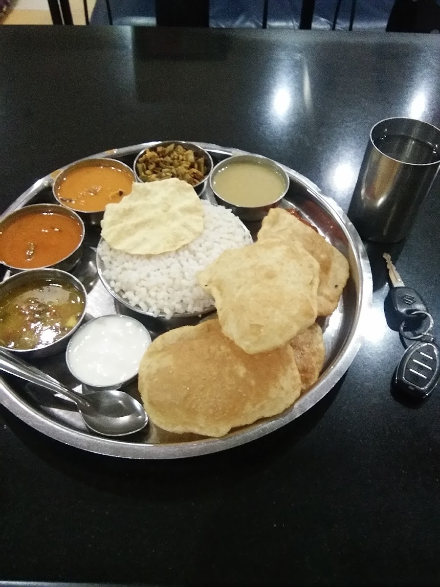 Krishna Classic Restaurant - Photo 4