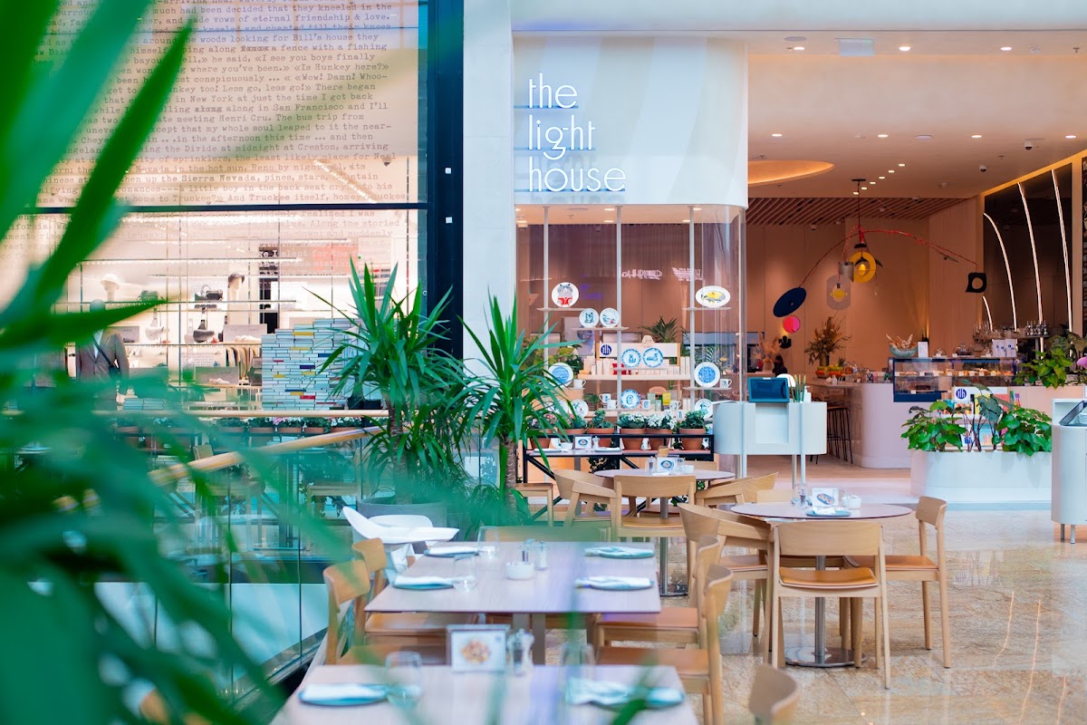 The Lighthouse Cafe, Mall of the Emirates