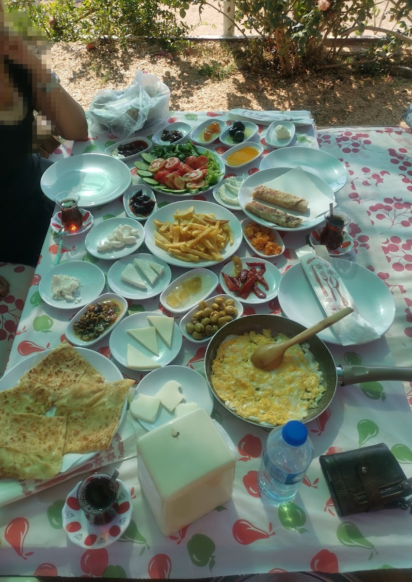 Zirve Kahvaltı - Photo 4