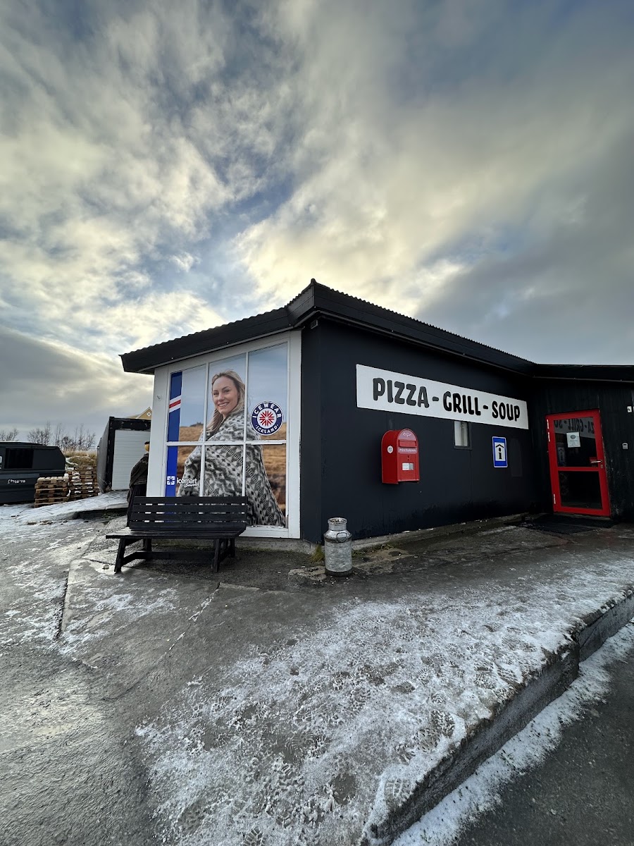 Godafoss Cafe-Bistrot-Gift Shop