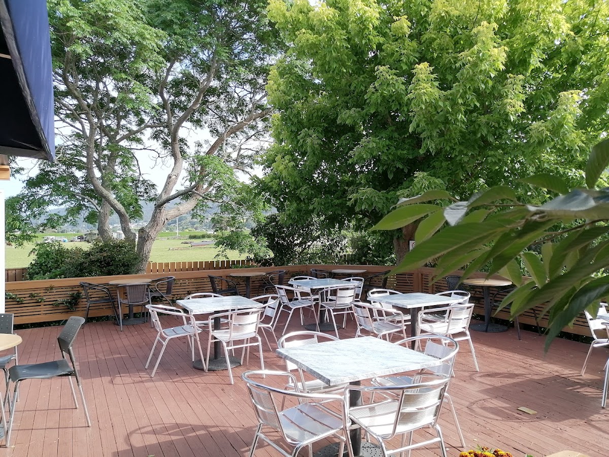 Tastebud Cafe