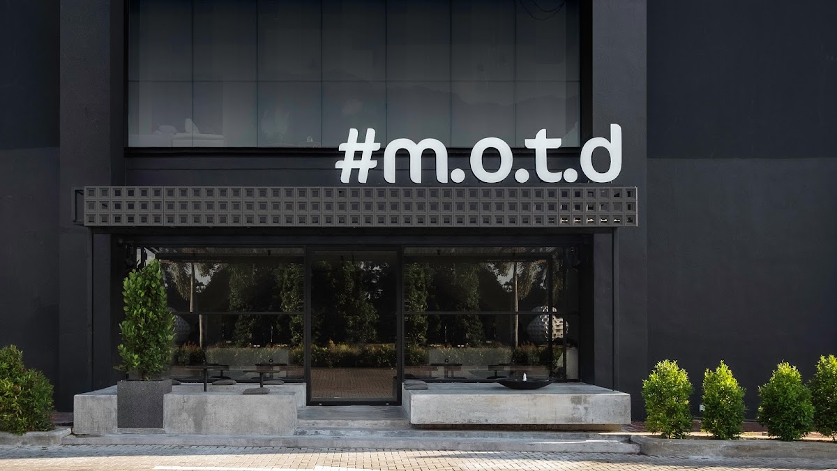 #m.o.t.d Café, Bar & Dining