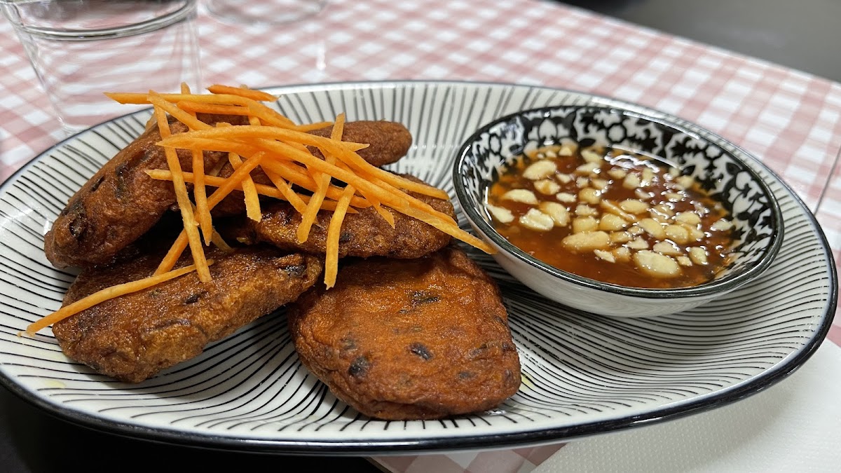 Golden Food Thai Restaurant - Photo 7