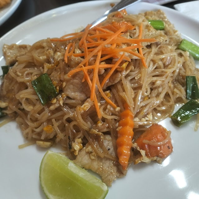 Chicken Pad Thai