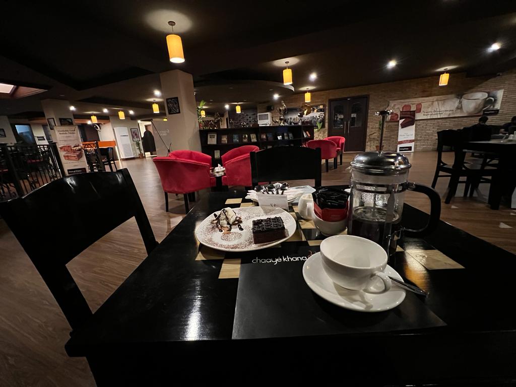 Chaayé Khana 6th Road