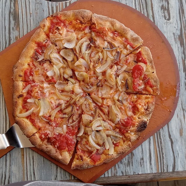 Vegan Pizza with Onions