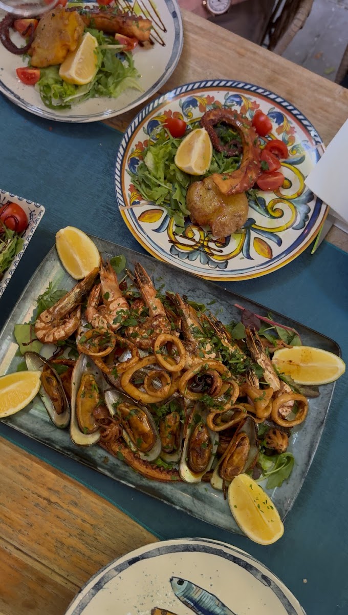 Mare Nera Seafood Restaurant - Photo 5