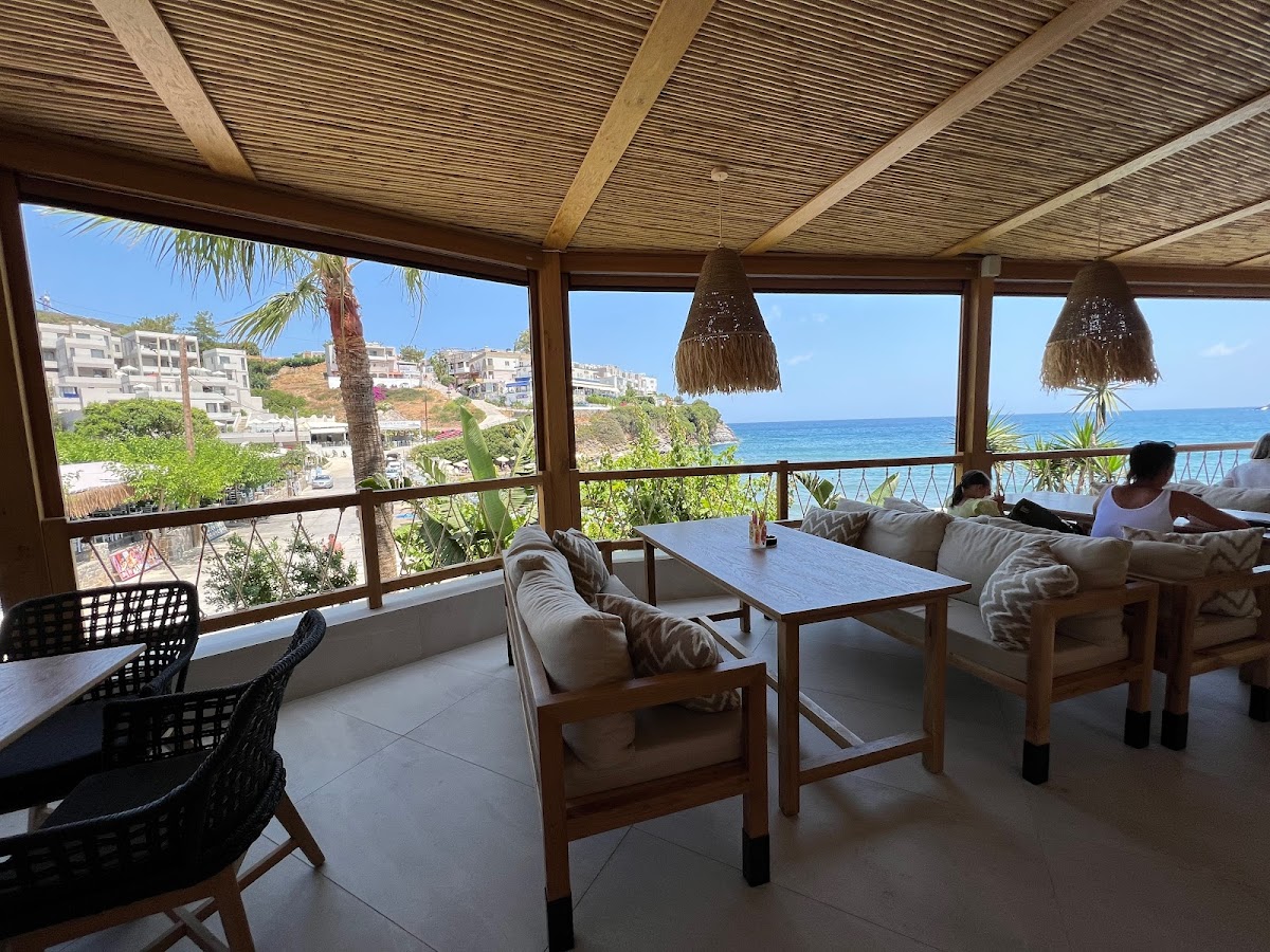 Mambo Beach Restaurant