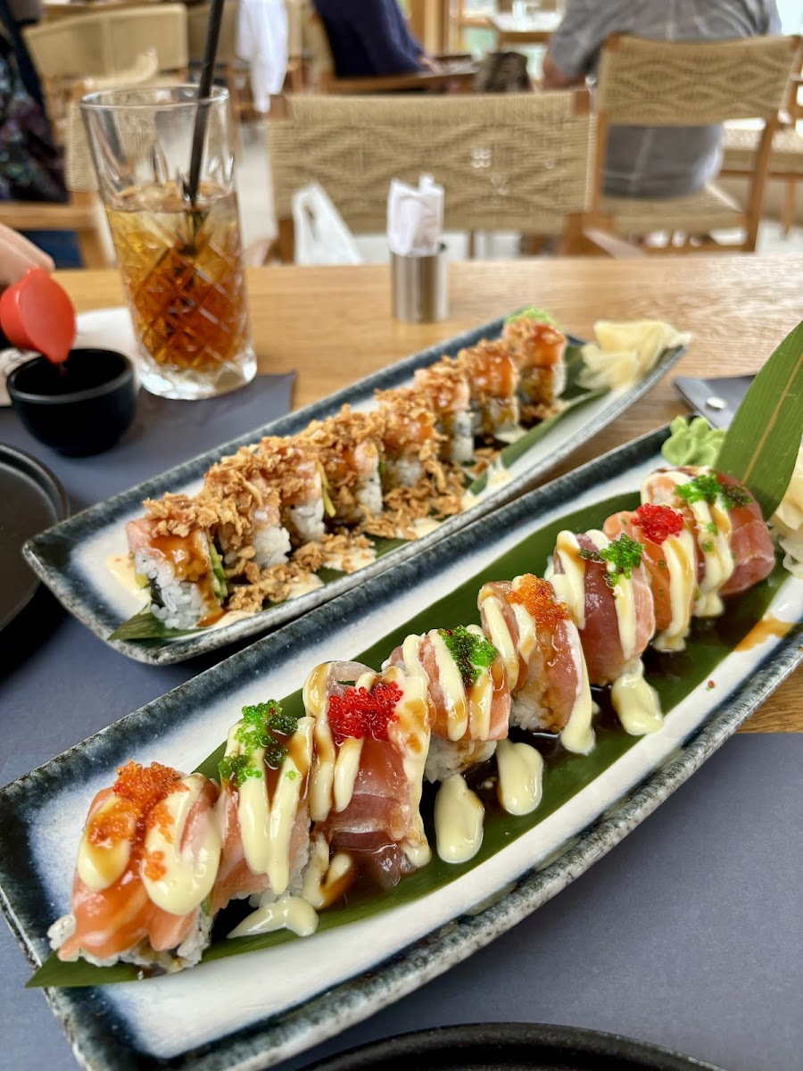 Mambo Beach Restaurant - Photo 6