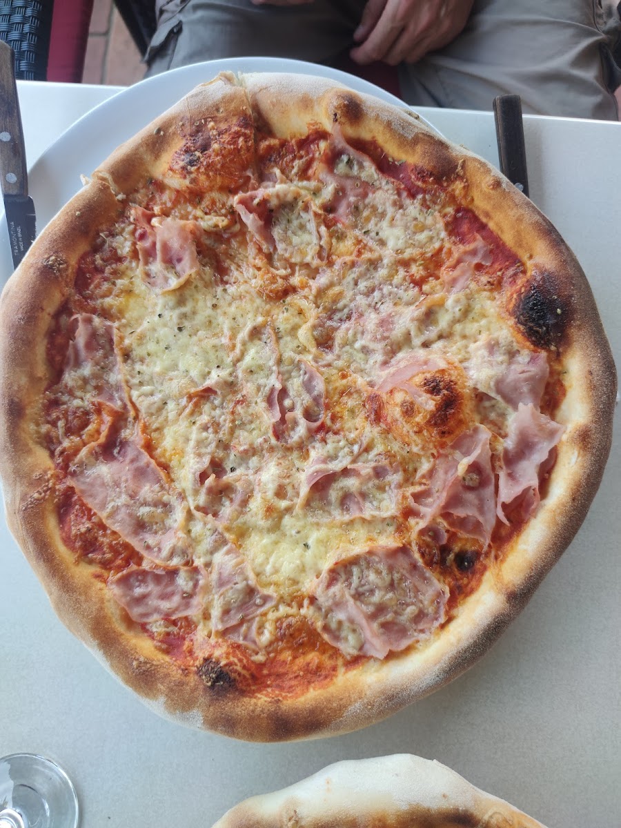 Caffe Bar & Pizzeria Erdody - Photo 4