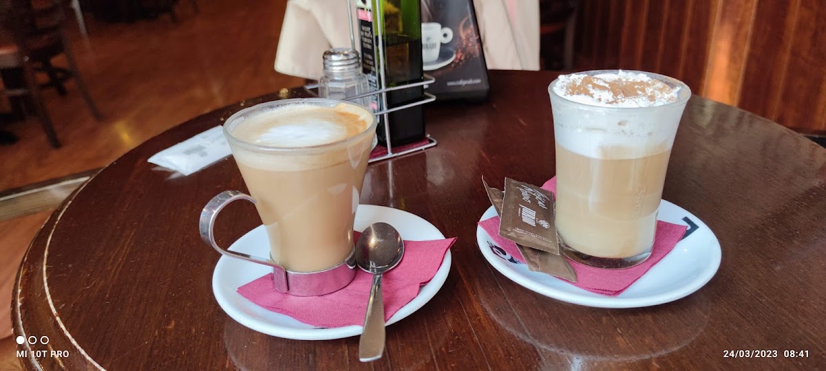 Café PIRANDELLO - Photo 8