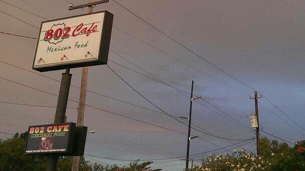 802 Restaurant - Photo 2