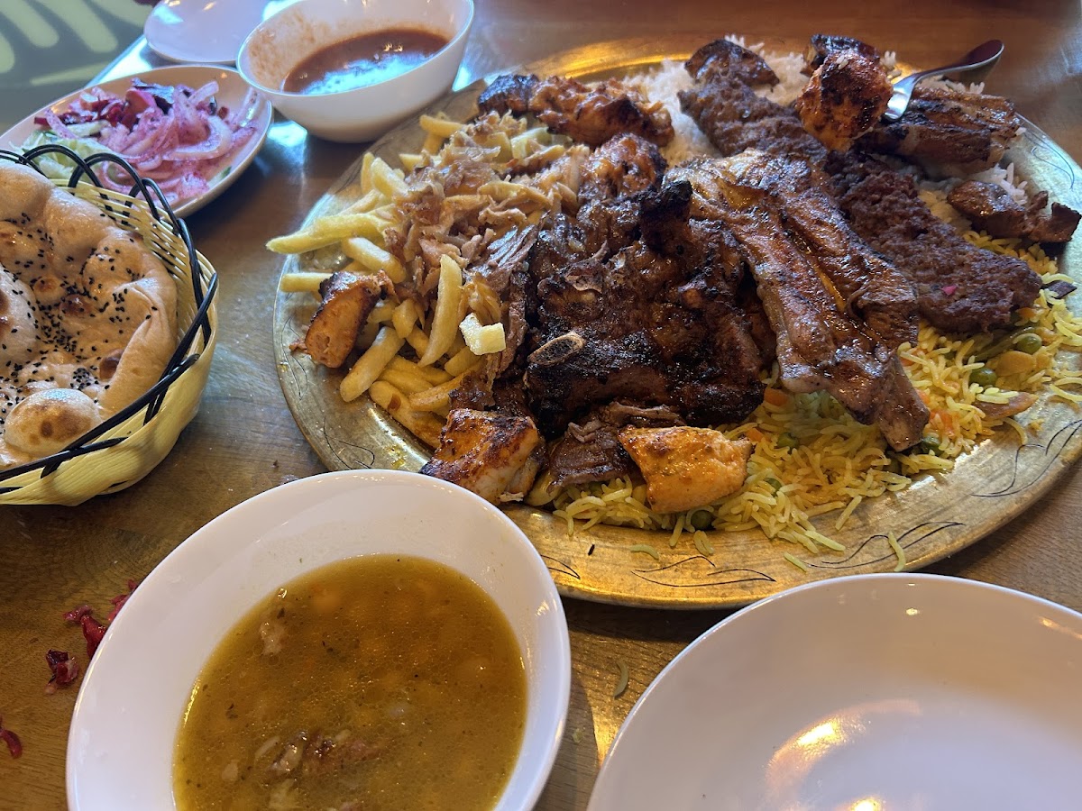 City Restaurant - Photo 3