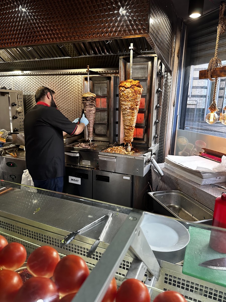 City Restaurant - Photo 8