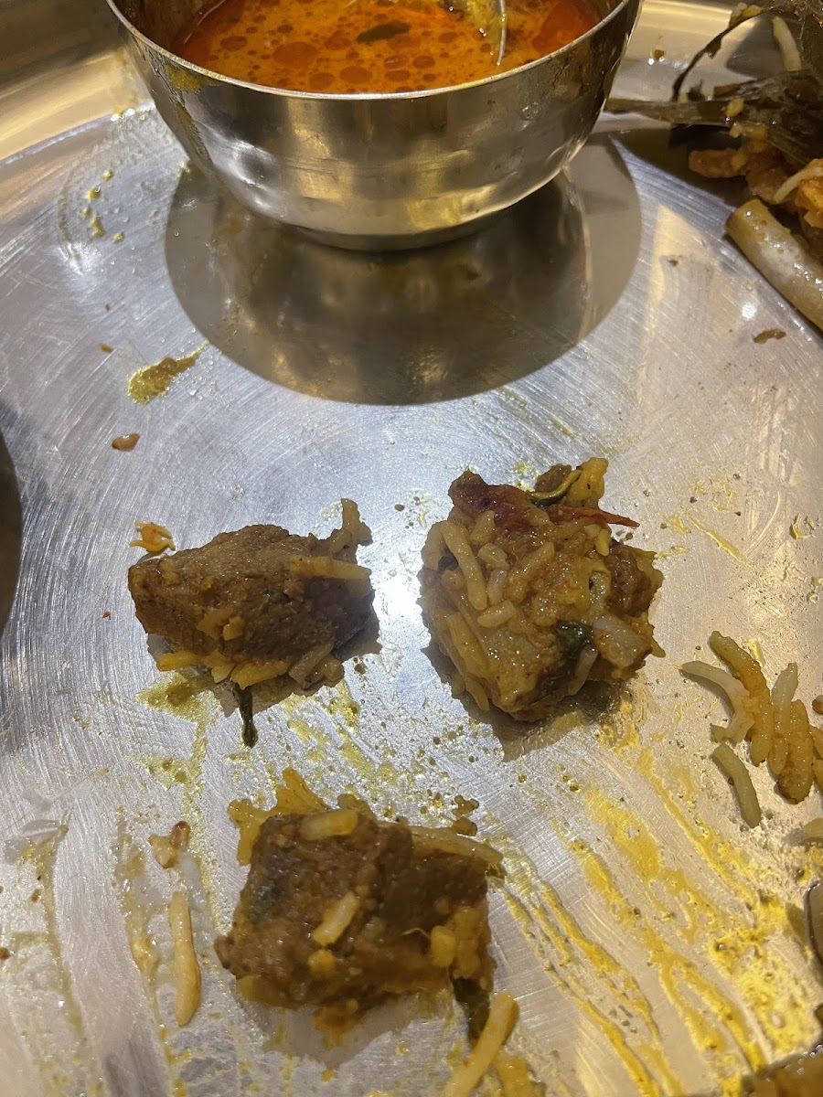 Surve's Veg non veg Restaurant - Photo 6