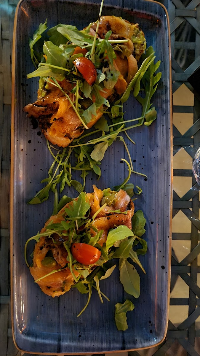 Ox restaurant & lounge - Photo 4
