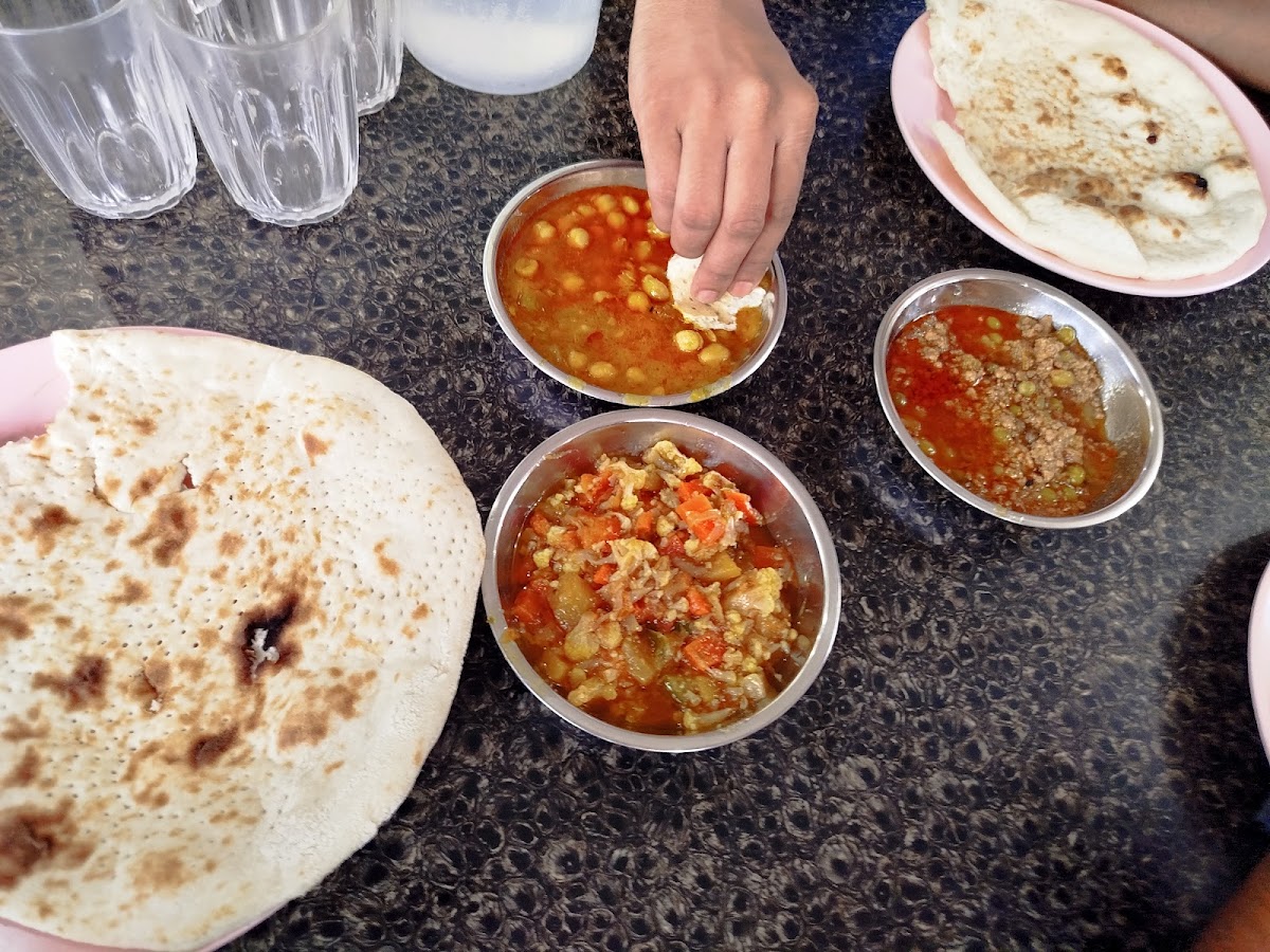 Pathan Chapli Kebab Batu 9 - Photo 2