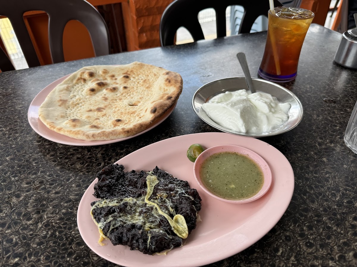 Pathan Chapli Kebab Batu 9 - Photo 3