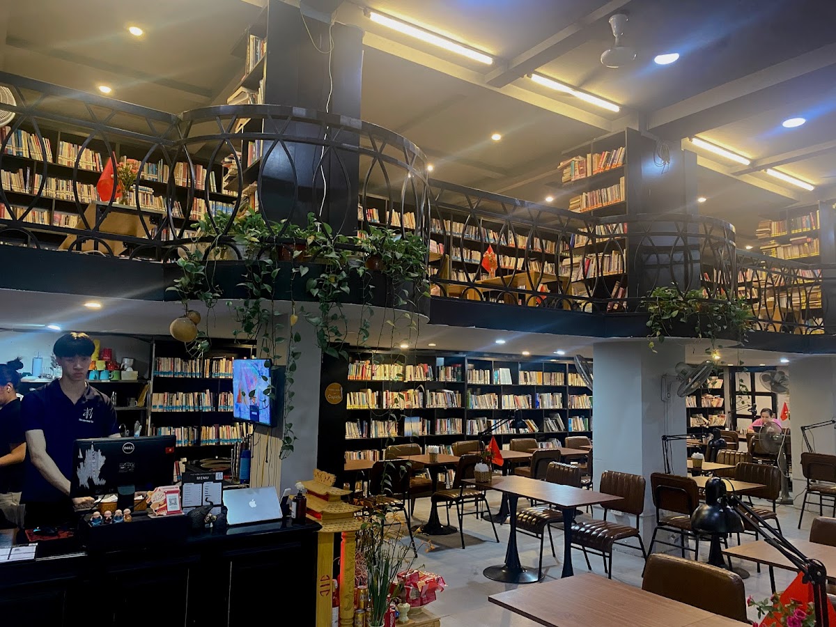 East West Books Library Café
