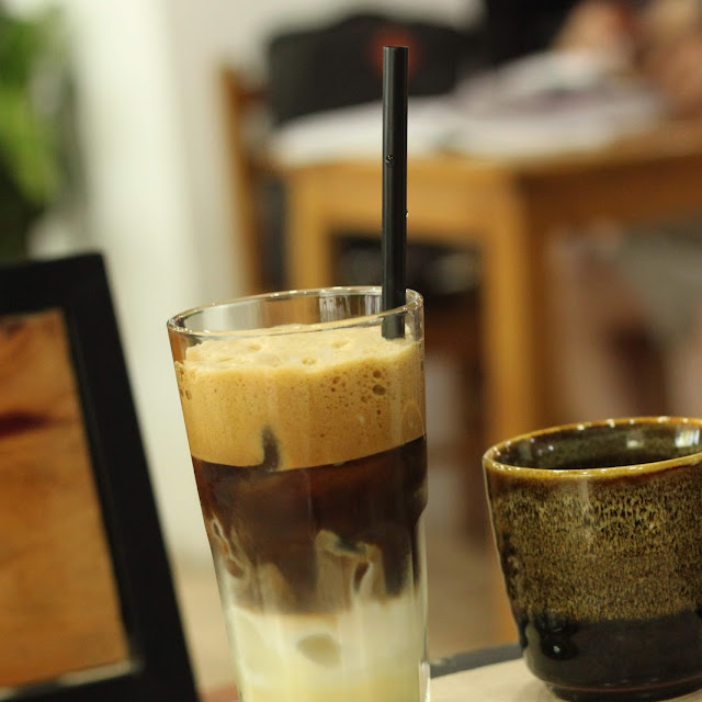 Cà Phê Bạc Xỉu