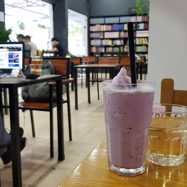 Book Cafe