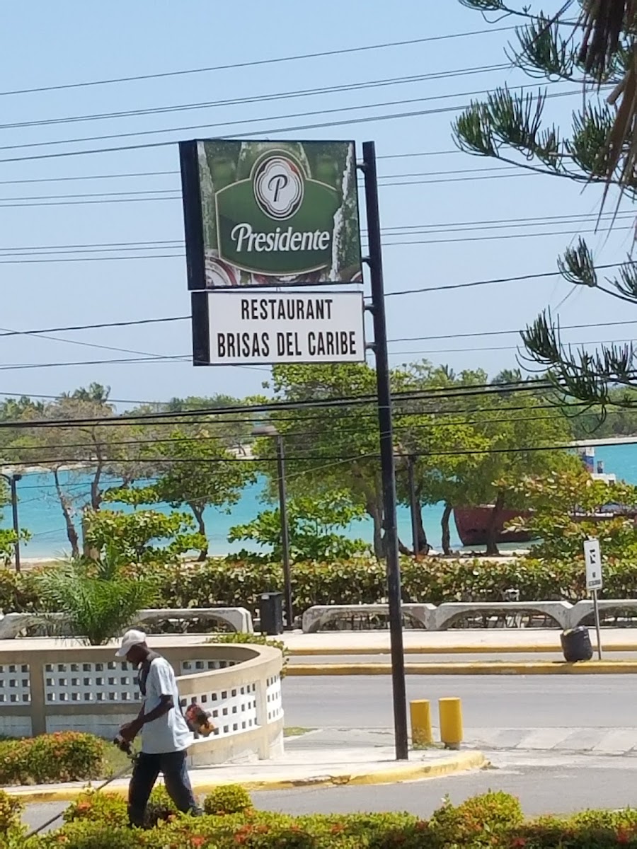 Restaurante Brisas Del Caribe - Photo 3