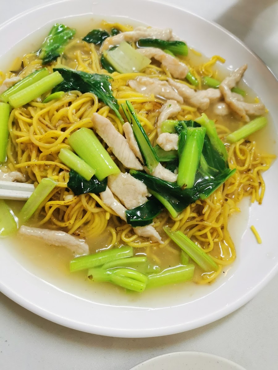King Hu Restaurant 京滬飯店 - Photo 9