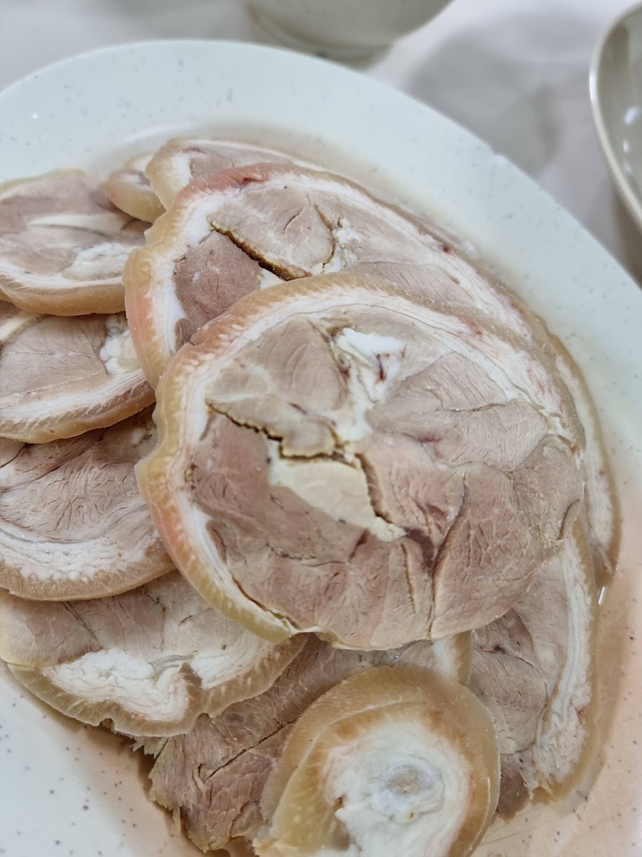 King Hu Restaurant 京滬飯店 - Photo 5
