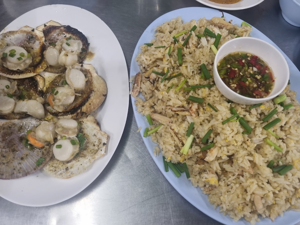 Jek Piek Seafood Restaurant - Photo 4