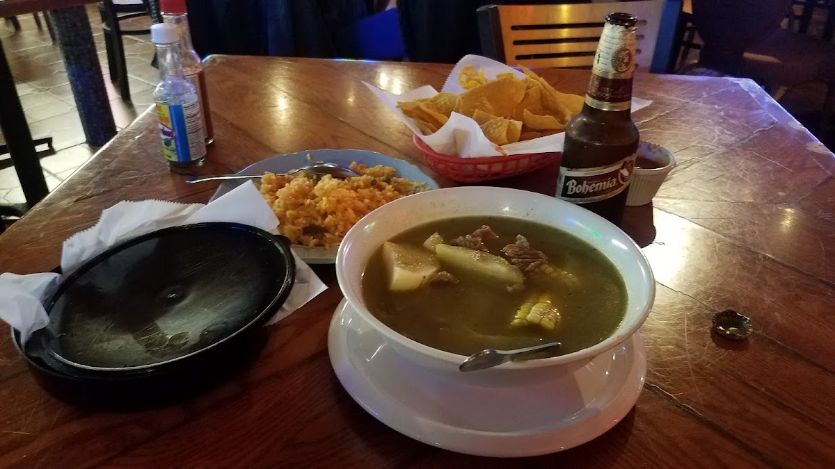 El Mariachi Restaurant - Photo 8