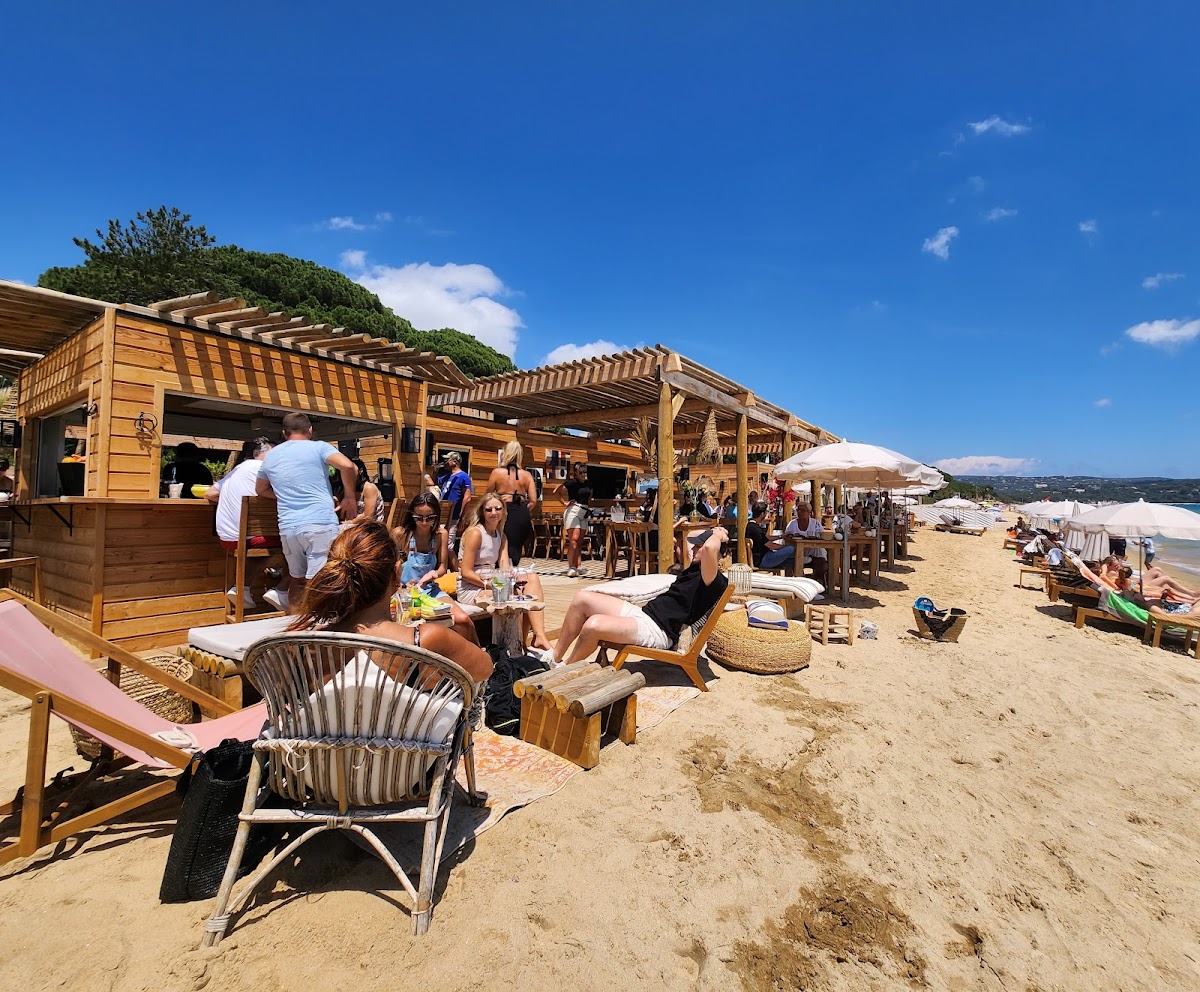 Boho beach Cavalaire - Photo 1