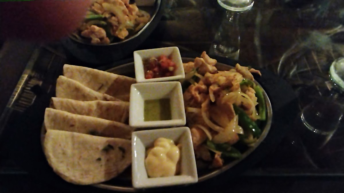 Donde Nando Grill - Photo 5