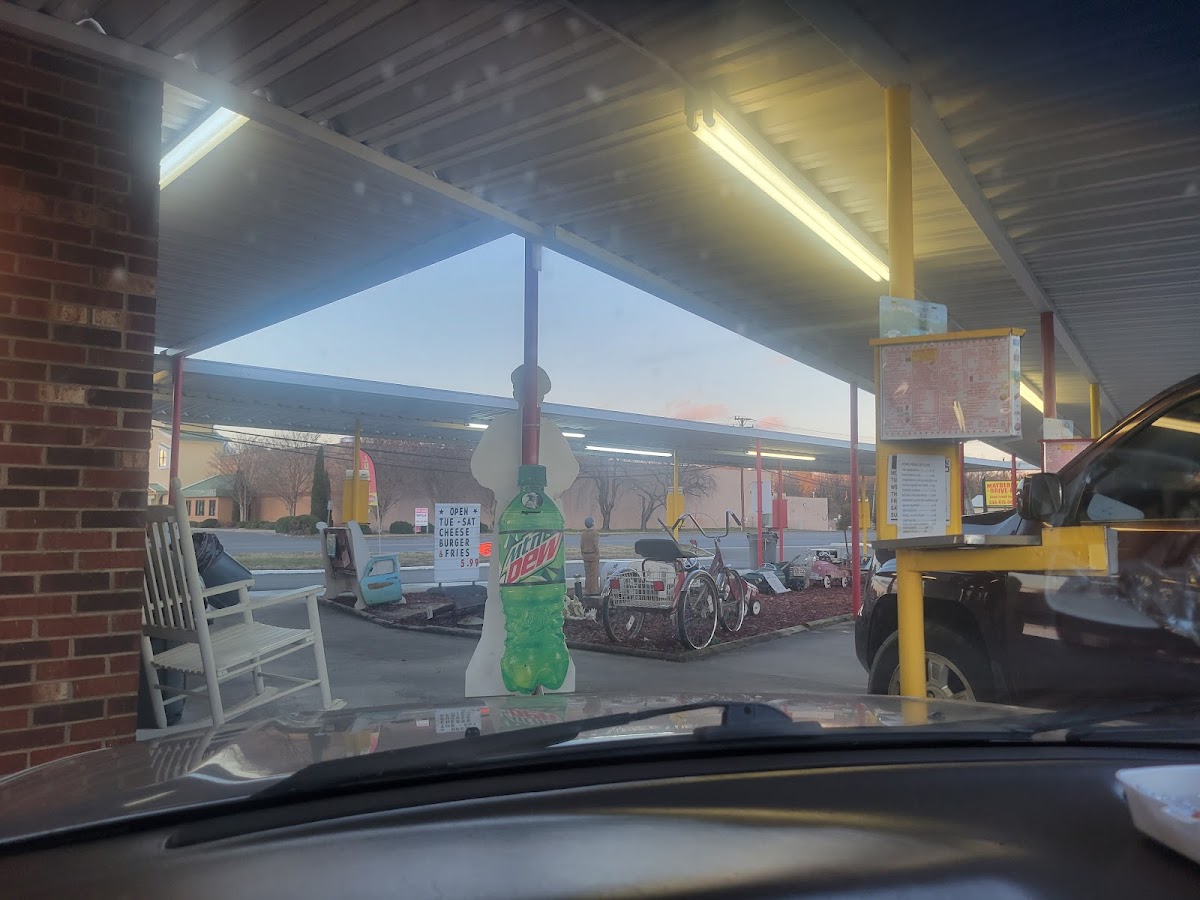 Mayberry DriveIn Foods - Photo 3