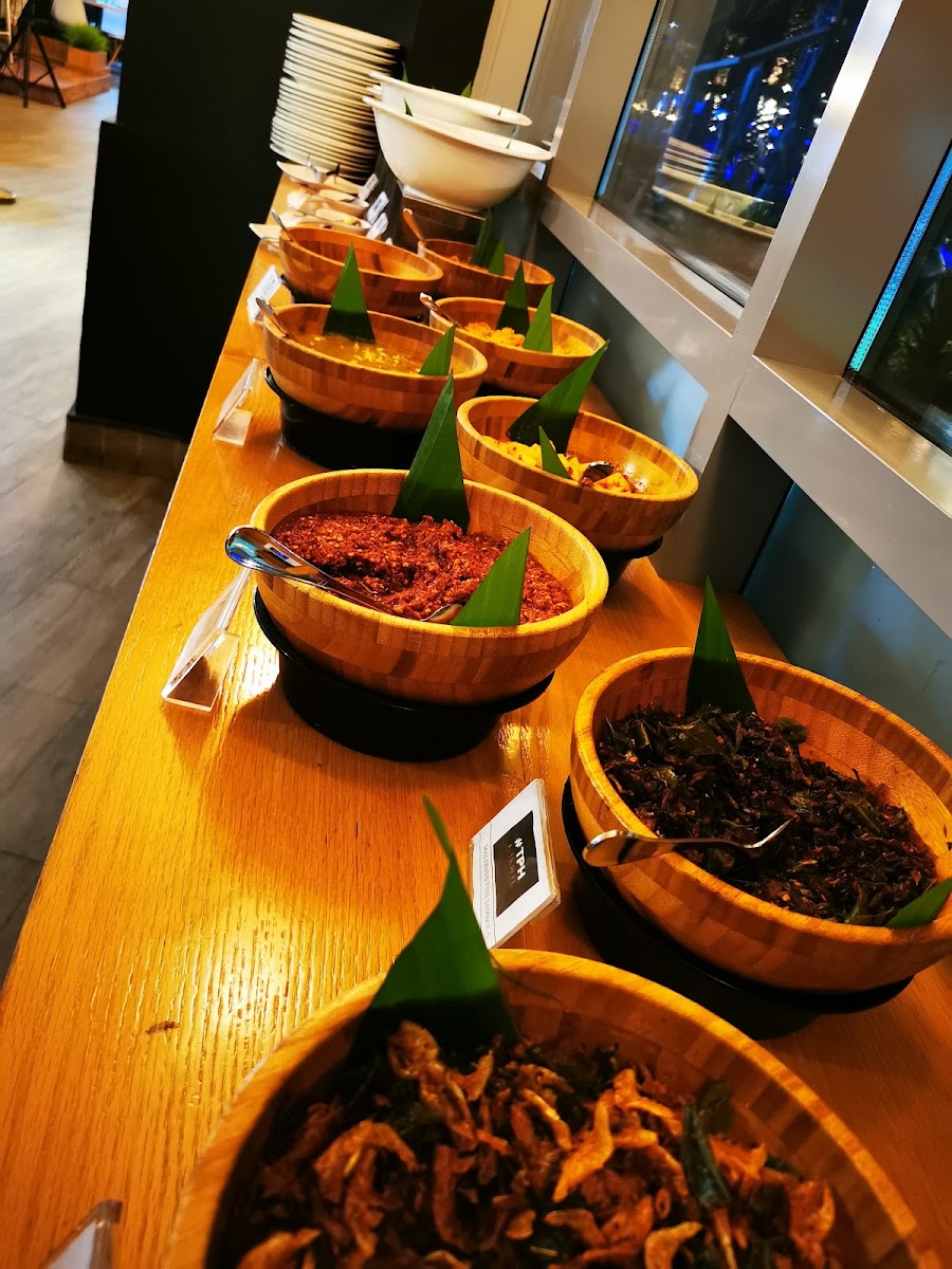 #TPH Lakwil Restaurant, Lounge & Bar - Photo 6
