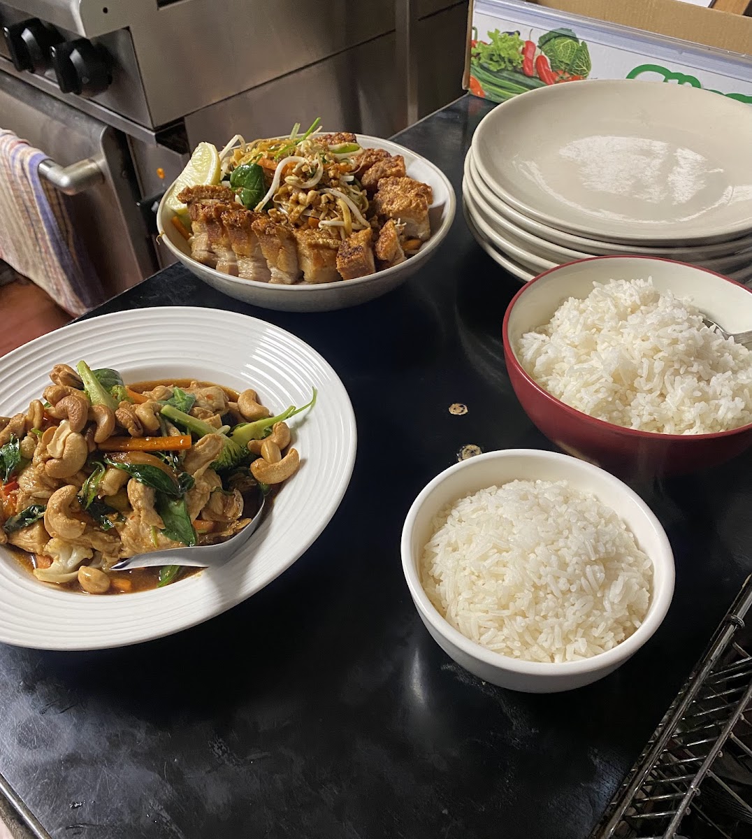 May’s Thai (AKA Tarn’s Kitchen) on Wairakei Rd - Photo 7