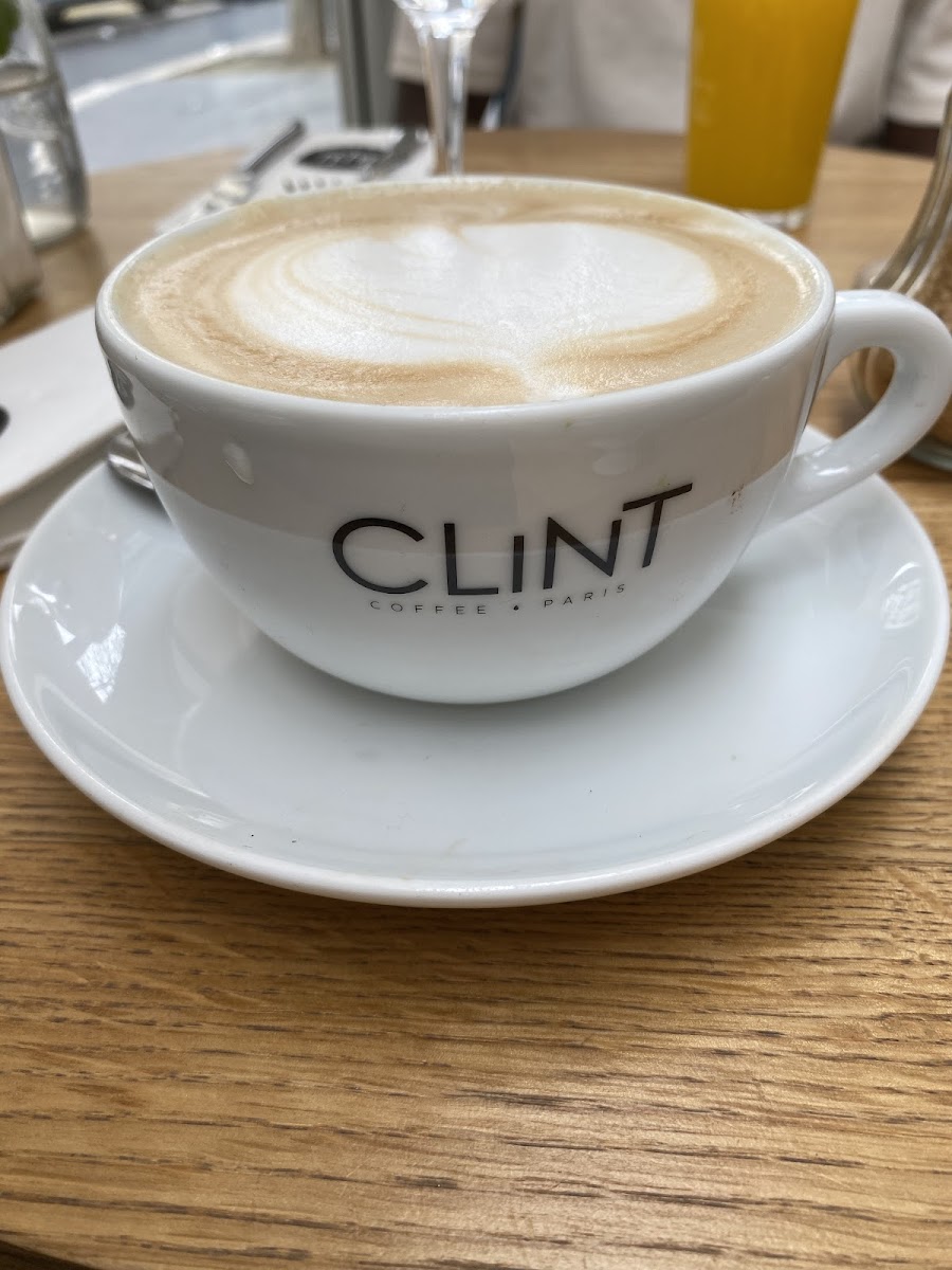 Clint Gare de Lyon - Photo 4