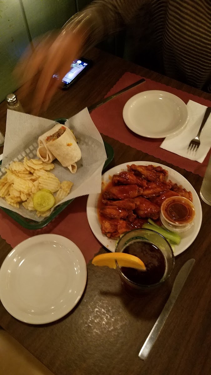 Zaleski's Clubhouse Cafe - Photo 8