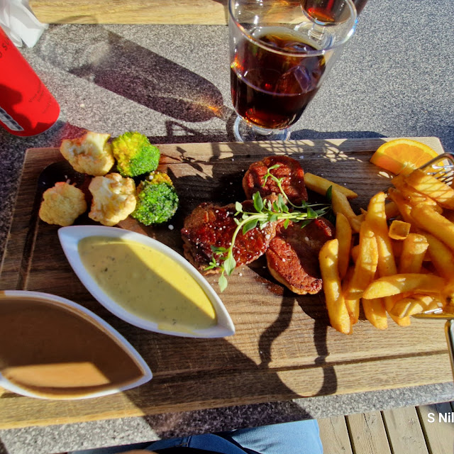 Black & White Steak