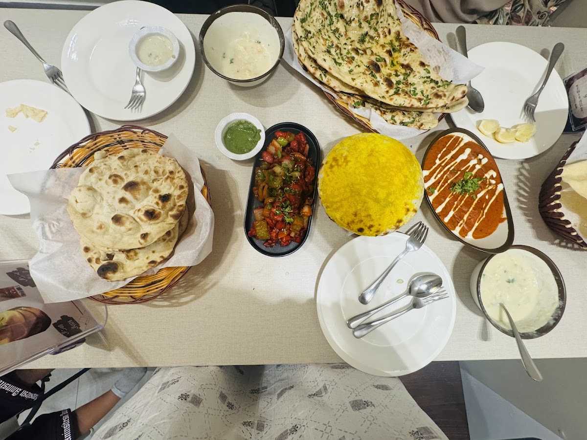Raja Indian Restaurant - Photo 7