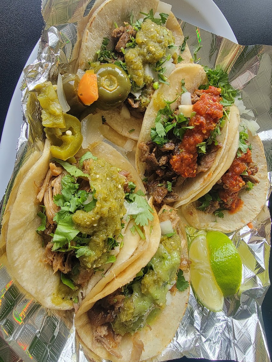 Taqueria Las Delicias - Photo 4