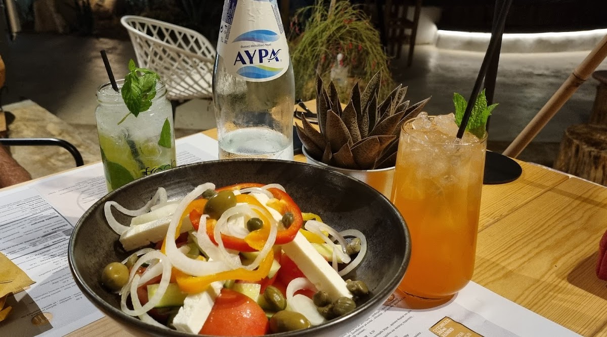 Cactus Seaside Beach Bar Restaurant - Photo 4