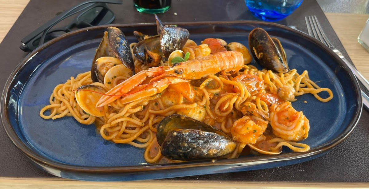 Sargo restaurante - Photo 3