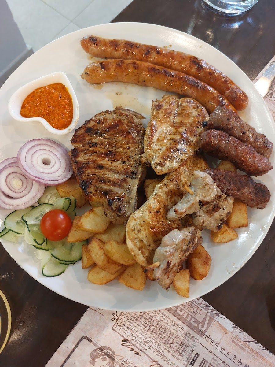 Bistro Antonio - Photo 4