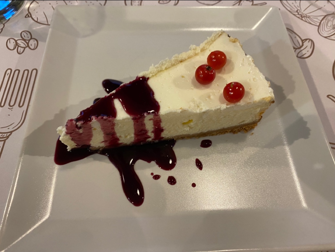 Bistro Antonio - Photo 7