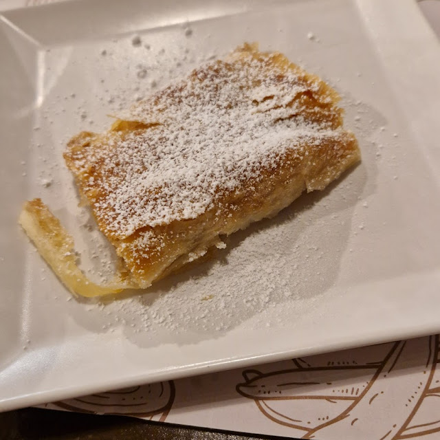 Apple Strudel