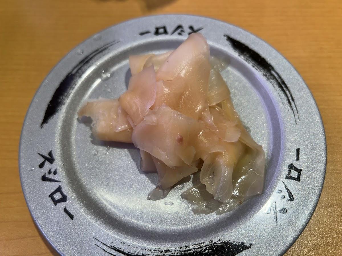 Sushiro Shinjuku Nishiguchi - Photo 5