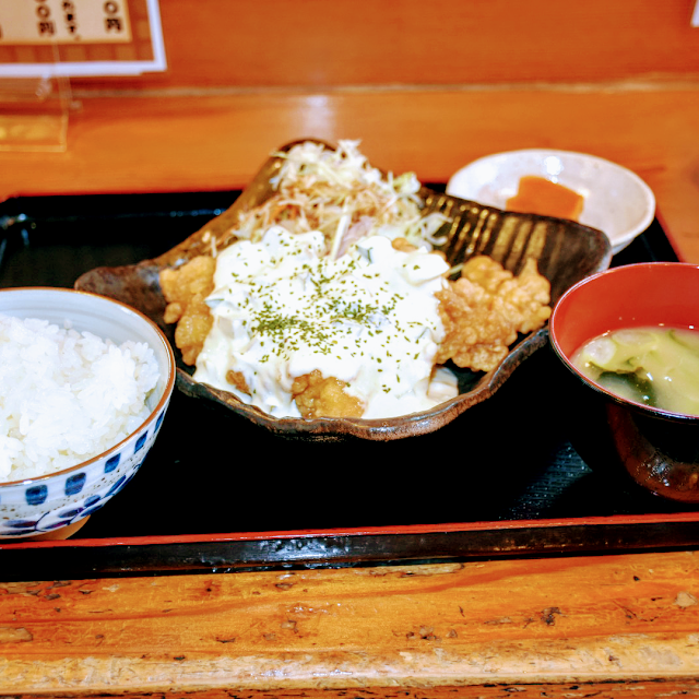 チキン南蛮定食 900円