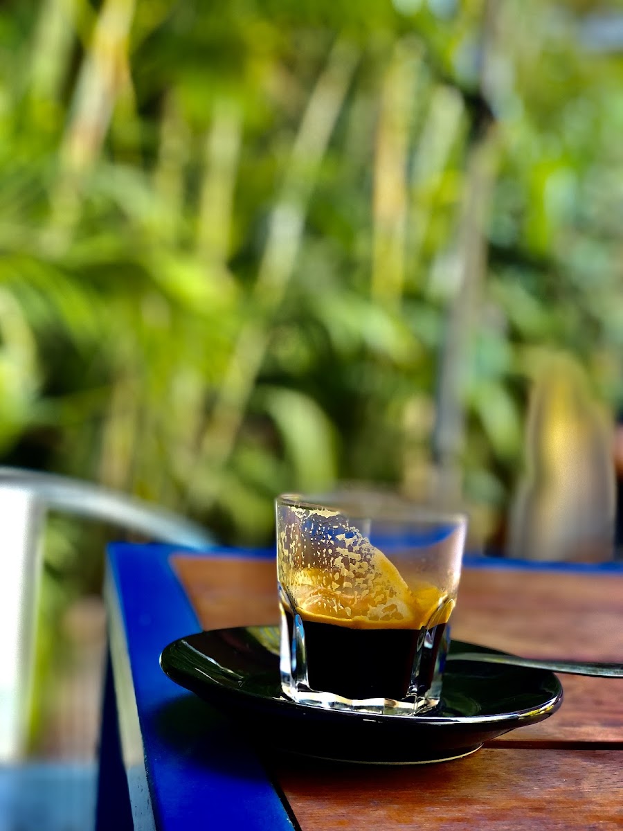 Finch Cafe - Photo 9