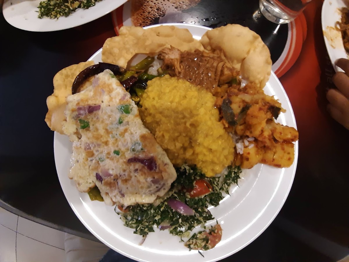 Dulsara Restaurant - Photo 8